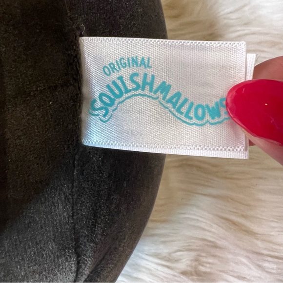 Squishmallow Selma Skunk - Large Plush - Picture 3 of 13